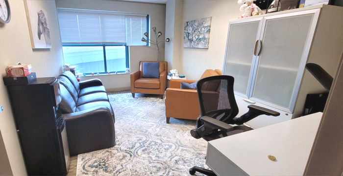 145 Chadwick Court, North Vancouver - Image 4