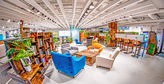 252 Esplanade West, North Vancouver - Image 3