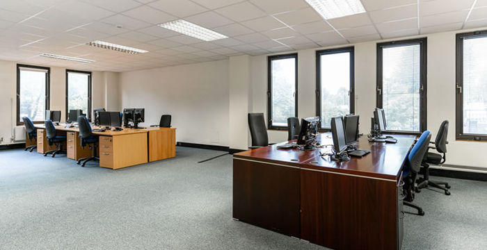 6 Bedford Park, Croydon - Image 3