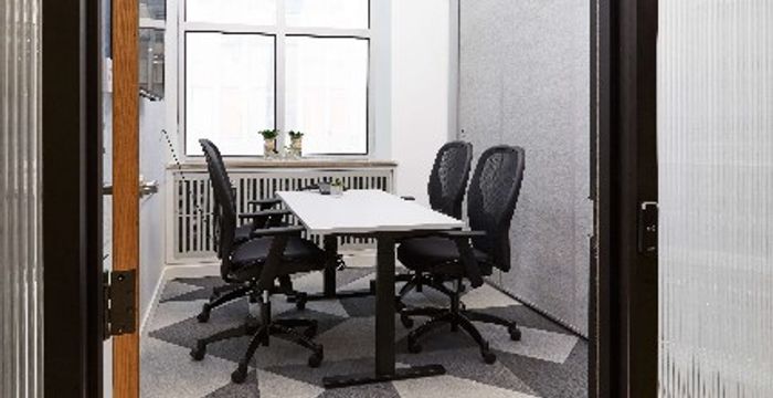 375 University Ave, Toronto - Image 4