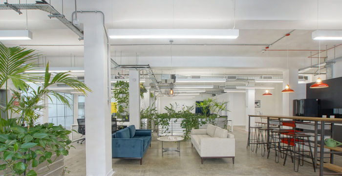 25 Holywell Row, Greater London - Image 5