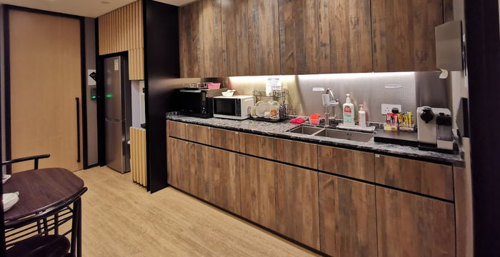 135 Hoi Bun Road Kwun Tong, Hong Kong - Image 4