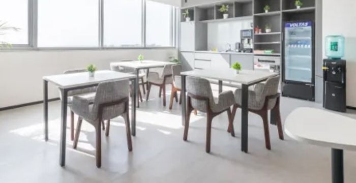 Plot No 4 B  District Centre Mayur Vihar Extension Phase-1, Delhi - Image 2