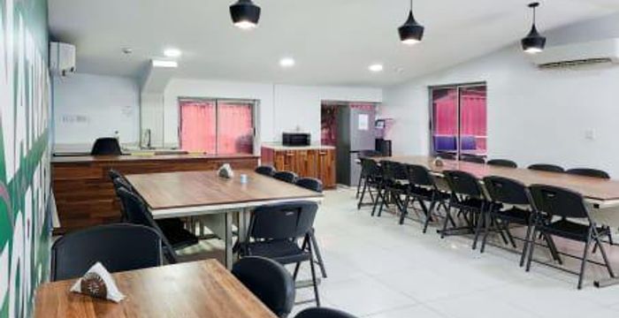 9 Gbagada-oworonshoki Expy, Lagos - Image 3