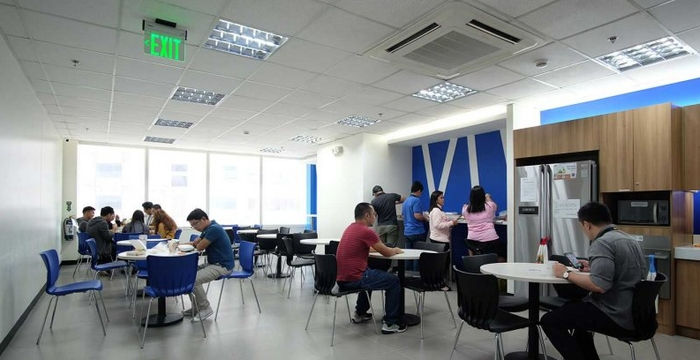 26th Street Corner Mckinley Parkway, Taguig - Image 4