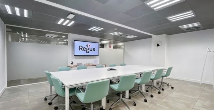 17 Net Calle De Alfonso I, Zaragoza - Image 3