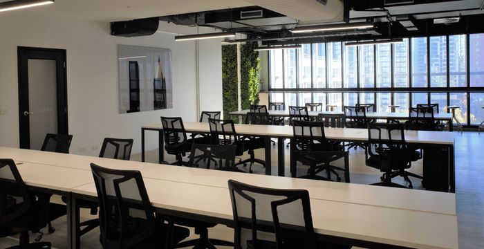 Collins Tower - Image 5