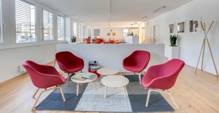 Commerce Court International Phase II - Image 5