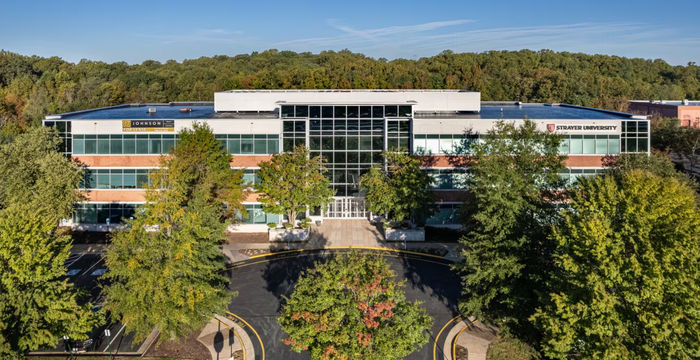 150 Riverside Parkway, Fredericksburg - Image 5