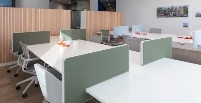 Pyramid Plaza - Image 2