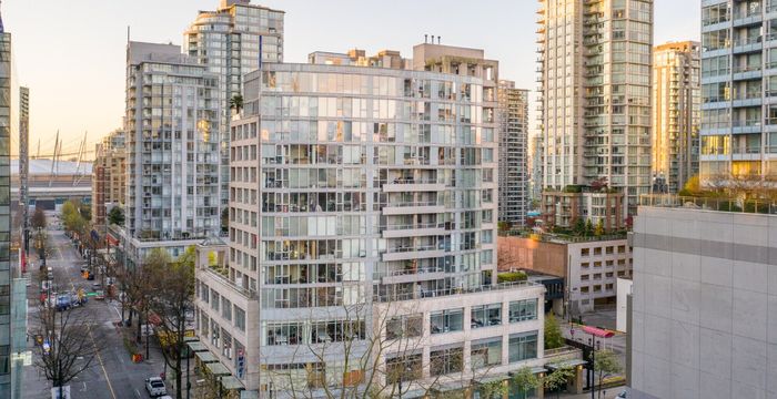 550 Robson St, Vancouver - Image 5