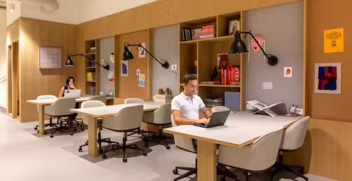 Av Almte Miguel Grau 709, Lima - Image 3