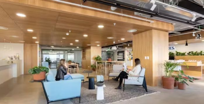 Av Almte Miguel Grau 709, Lima - Image 3