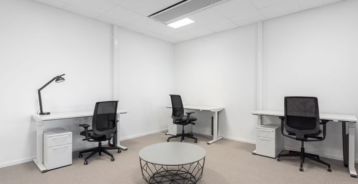 302 E Carson Street, Las Vegas - Image 4