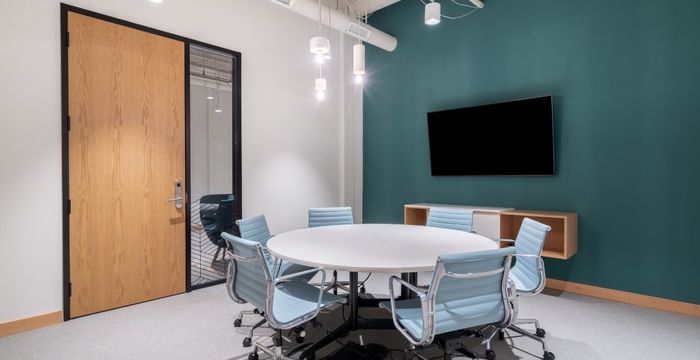 302 E Carson Street, Las Vegas - Image 4