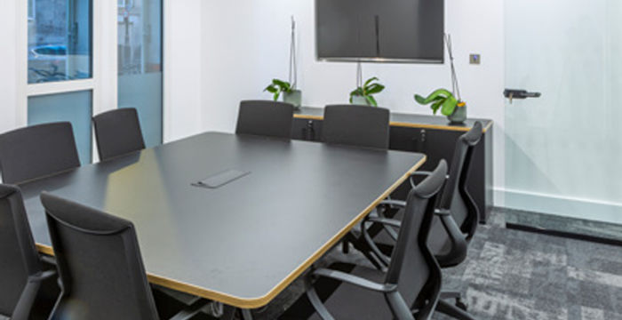 2 Park Street, Greater London - Image 5