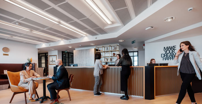 5 Place Du Champ De Mars, Ixelles - Image 2