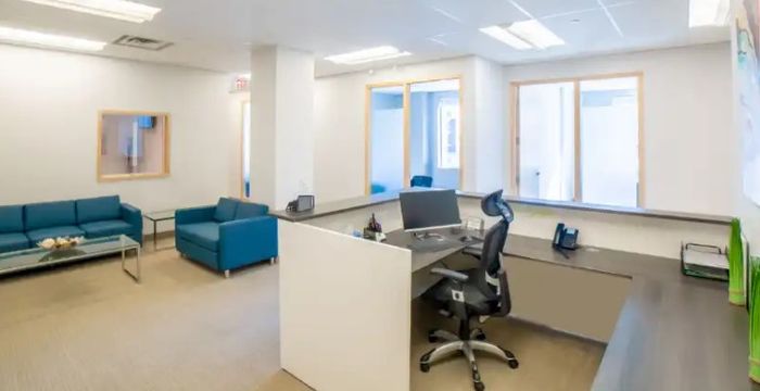 231 Oak Park Blvd, Oakville - Image 3