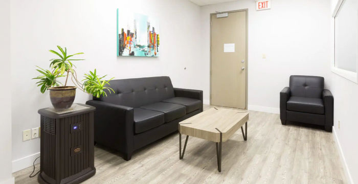 330 Hwy 7, Richmond Hill - Image 5