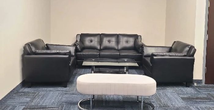 55 Commerce Valley Dr W, Thornhill - Image 4