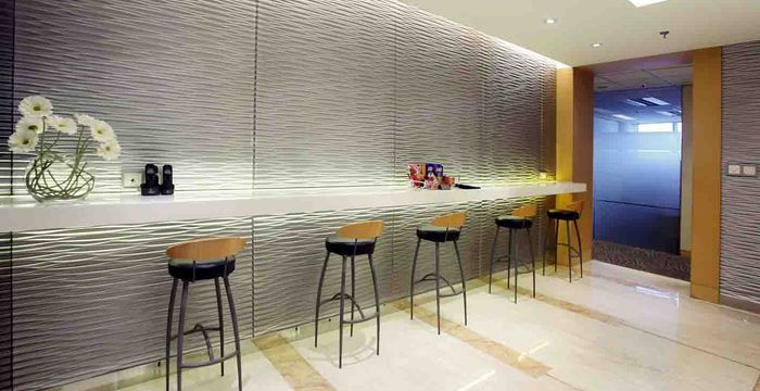 28 Jl Jend Sudirman, Semanggi - Image 3