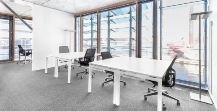 Bold Building - Image 2