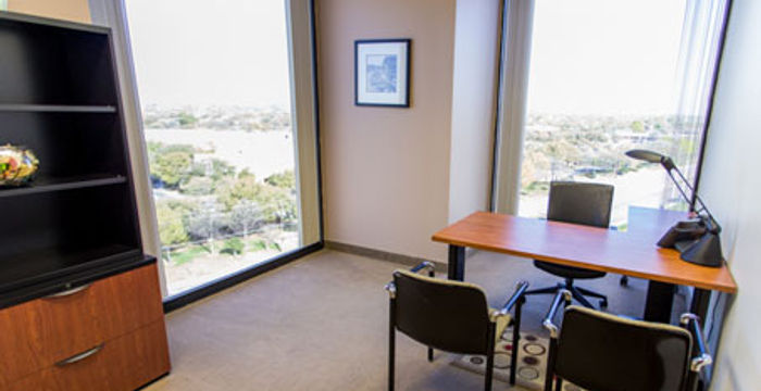 Dominion Plaza - Image 2