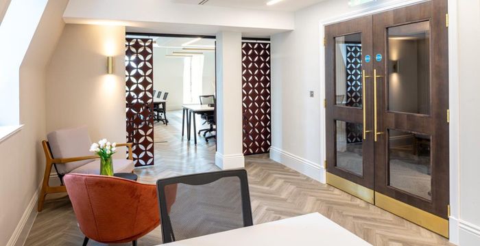 117 Piccadilly, Greater London - Image 2