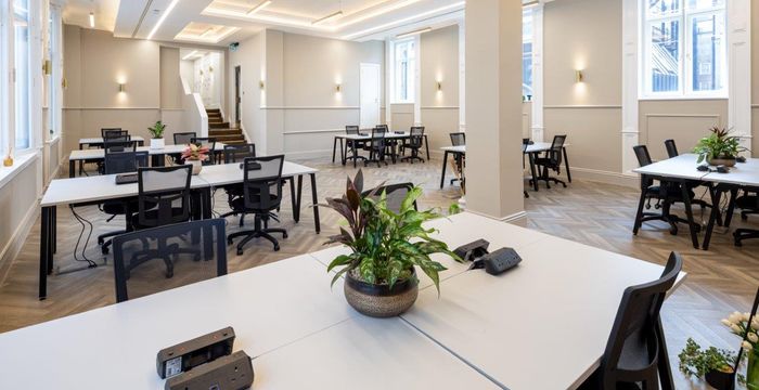 117 Piccadilly, Greater London - Image 4