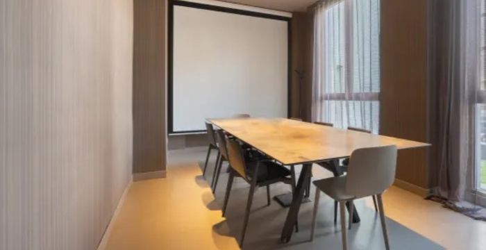 500 W Silver Spring Drive, Glendale - Image 3