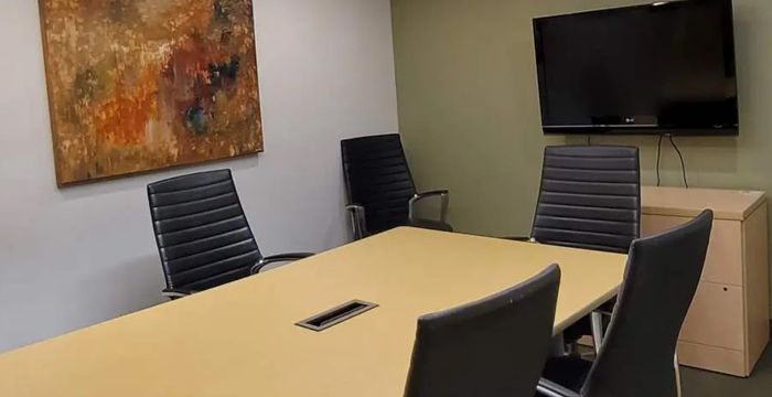 1 Hunter St E, Hamilton - Image 3