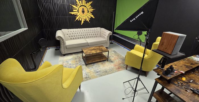 70 East Beaver Creek Rd, Richmond Hill - Image 3