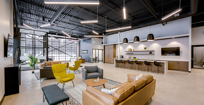 407 Iroquois Shore Rd, Oakville - Image 2