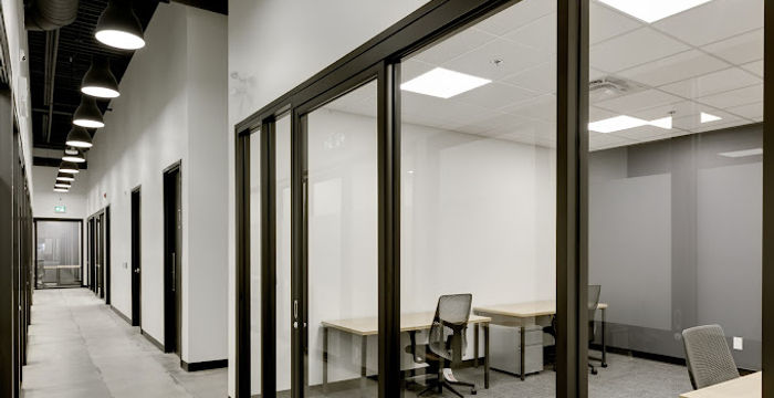 407 Iroquois Shore Rd, Oakville - Image 2