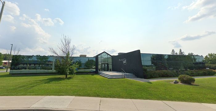 890 Taylor Creek Dr, Ottawa - Image 2