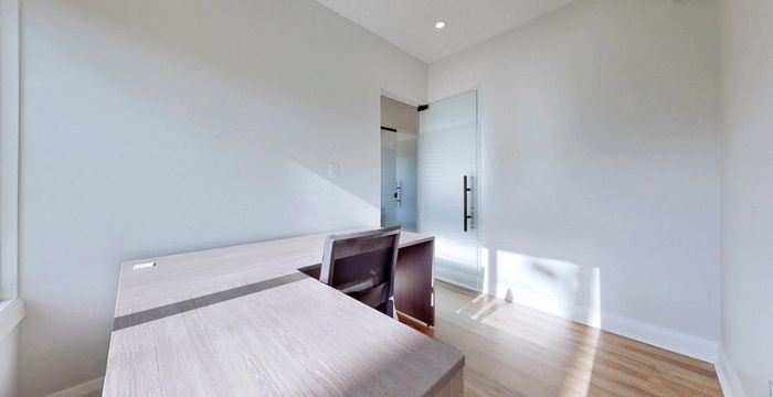 720 Sheppard Ave, Pickering - Image 3