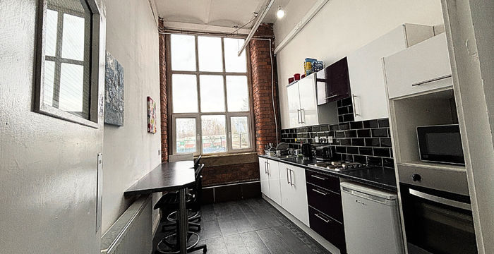 Crown Street, Failsworth - Image 4