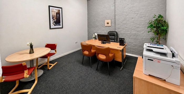 Ivy Business Centre - Image 4