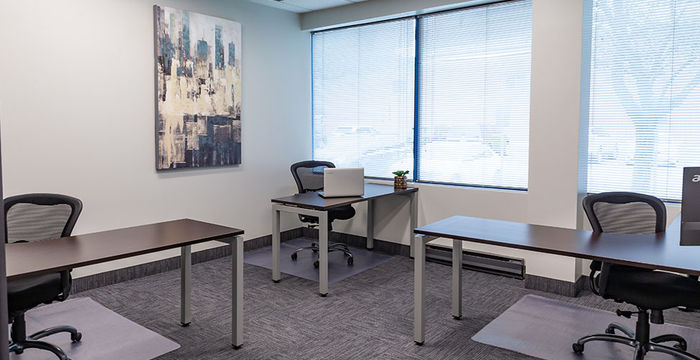 5063 North Service Road, Burlington - Image 5