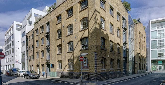 6 Maguire Street, Greater London - Image 4