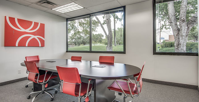 9550 Forest Ln, Dallas - Image 3