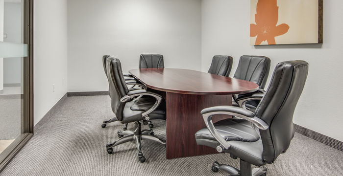 9550 Forest Ln, Dallas - Image 2