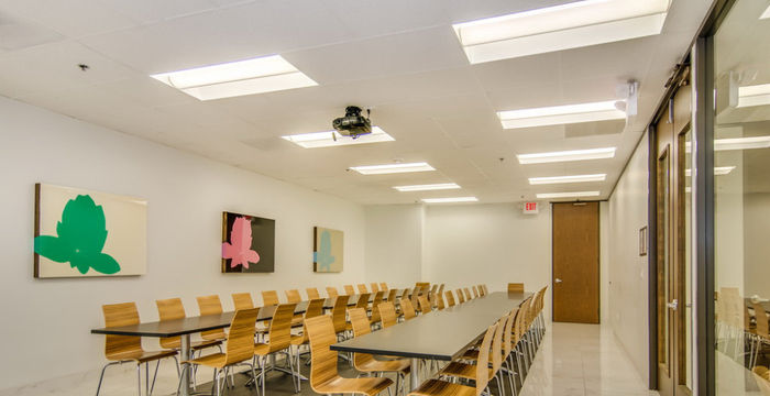 2500 E Tc Jester Boulevard, Houston - Image 2