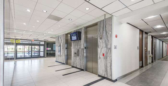 8500 N Stemmons Fwy, Dallas - Image 5