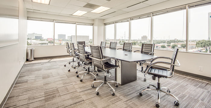 8500 N Stemmons Fwy, Dallas - Image 2