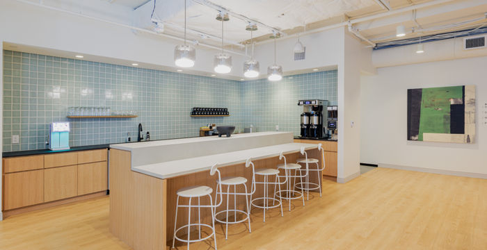 14 Ridge Square Nw, Washington - Image 3