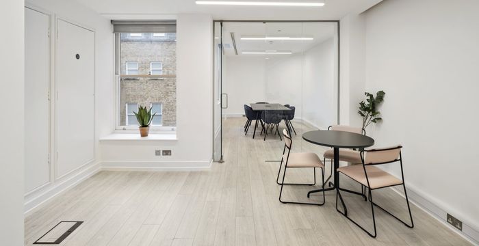 35 Albemarle Street, Greater London - Image 5