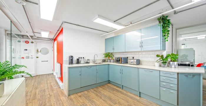 17 Mill Street, London - Image 5