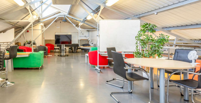 21 Queen Elizabeth Street, London - Image 2