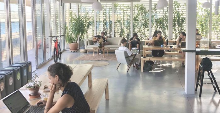 Doca Jardim Do Tabaco Terminal De Cruzeiros De Lisboa, Lisbon - Image 2